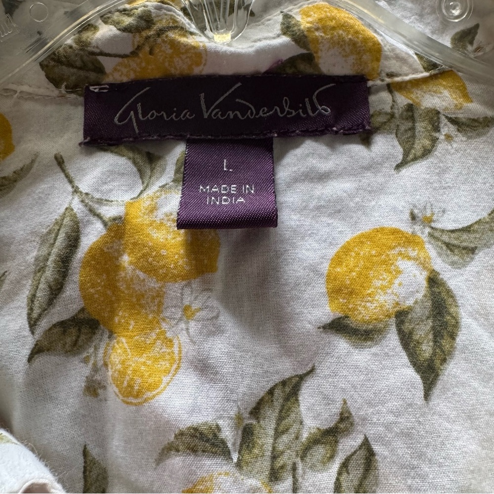 Gloria Vanderbilt Yellow and White Floral women’s Shirt - Picture 3 of 3